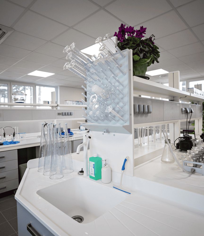 Un laboratorio per la depurazione delle acque