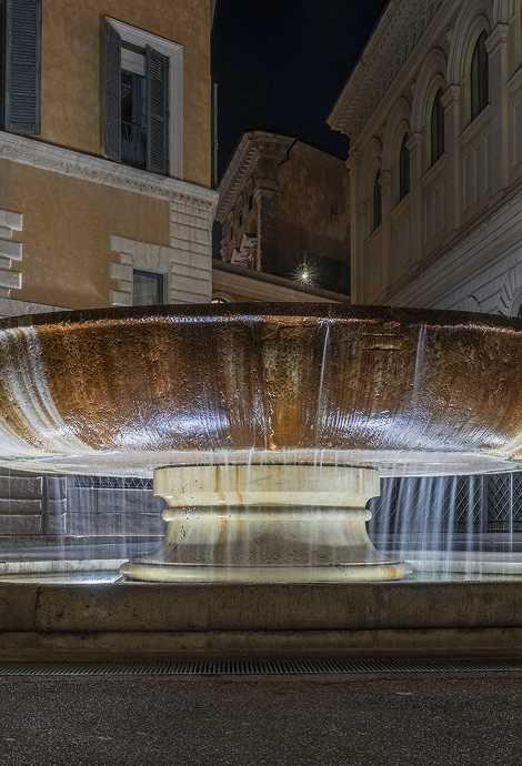 Fontana di via degli Staderari