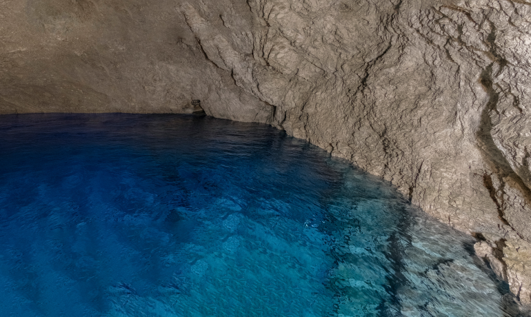 Acquedotto del Peschiera-Capore
