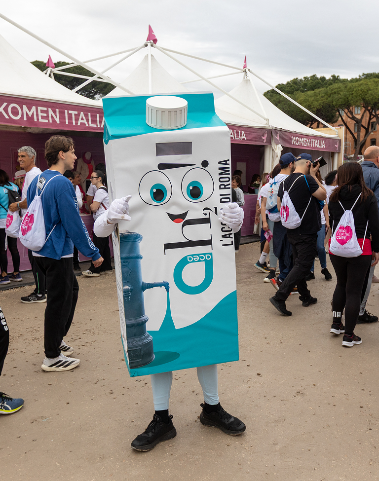 "ah2O! l'acqua di Roma" mascotte of the water brick by Acea