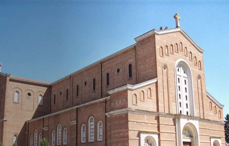 Esterno della chiesa di San Lorenzo a Pegognaga